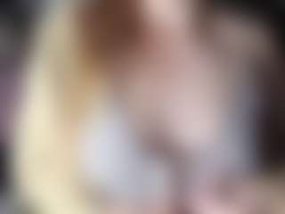Hornyyyyyy.Wet.Voyeur.Momyyyy's Live Sex Cam Show
