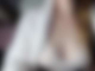 Hornyyyyyy.Wet.Voyeur.Momyyyy MILF webcam performer live streaming