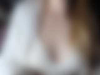 Hornyyyyyy.Wet.Voyeur.Momyyyy MILF webcam performer live streaming