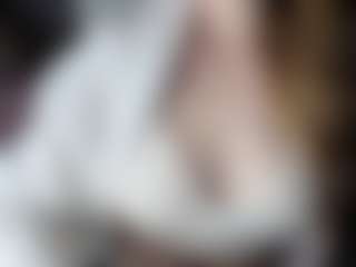 Hornyyyyyy.Wet.Voyeur.Momyyyy MILF webcam performer live streaming