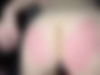 Hornyyyyyy.Wet.Voyeur.Momyyyy's Live Sex Cam Show