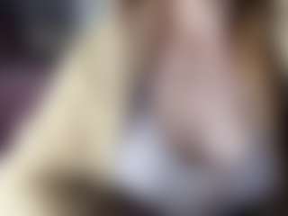Hornyyyyyy.Wet.Voyeur.Momyyyy's Live Sex Cam Show