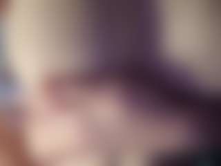 Hornyyyyyy.Wet.Voyeur.Momyyyy's Live Sex Cam Show