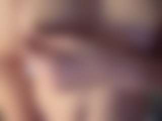 Hornyyyyyy.Wet.Voyeur.Momyyyy's Live Sex Cam Show