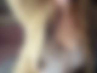 Hornyyyyyy.Wet.Voyeur.Momyyyy MILF webcam performer live streaming