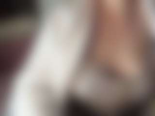 Hornyyyyyy.Wet.Voyeur.Momyyyy's Live Sex Cam Show
