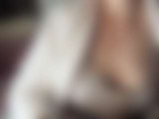 Hornyyyyyy.Wet.Voyeur.Momyyyy's Live Sex Cam Show