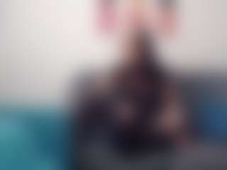 Live cam show with blonde-mature - Spy Granny on Soda Cam