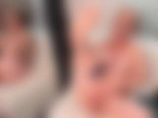 Live cam show with blonde-mature - Middle Aged on Camsoda