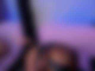blonde-mature's Live Sex Cam Show