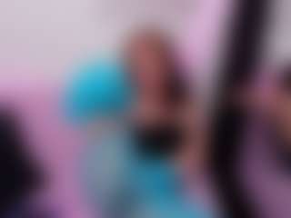 blonde-mature's Live Sex Cam Show