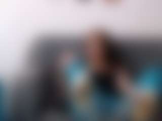 blonde-mature MILF webcam performer live streaming