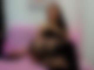 Live cam show with blonde-mature - Granny Dildo on xplaylive.com