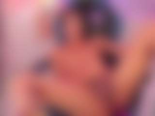 Live cam show with camilaa-harper - Brown Eyes on AdultVida.com