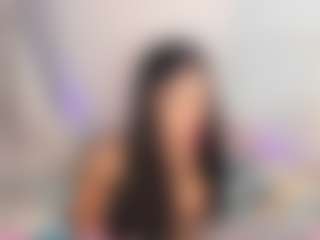 Live cam show with Danieladollts - Black Hair on Uber Horny