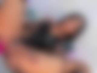 Danieladollts's Live Sex Cam Show