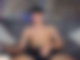 Live cam show with David-laidd - Tease on Camsoda