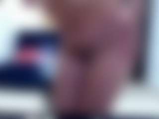 Live cam show with Greydevil-z - Strip on Camsoda