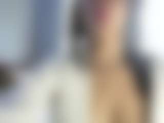 Live cam show with linzeysmith4 - Lesbian on hrnylive.com