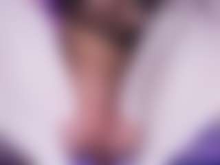 Live cam show with Marry-Cordy - Strip Asian on Camsoda