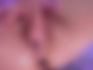 Live cam show with Marry-Cordy - Eating Pussy on chickslive.net