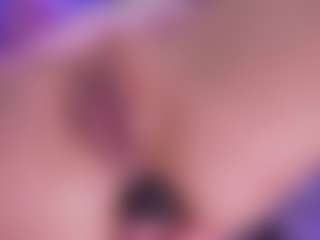 Live cam show with Marry-Cordy - Fingering MILF on fuklive.com