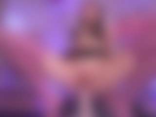 Live cam show with Marry-Cordy - Bedroom on livesuperchat.net