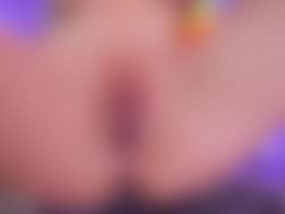 Live cam show with Marry-Cordy - Skinny MILF on googirlz