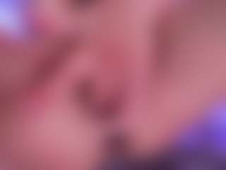 Live cam show with Marry-Cordy - Brown Eyes on CamClone
