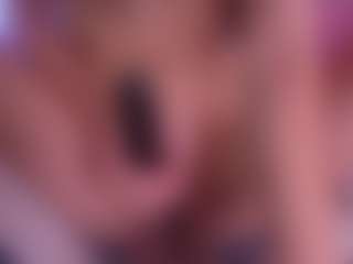 Live cam show with Marry-Cordy - Asian MILF on Camsoda