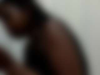 Live cam show with Queen-sasha - Ebony Petite on madthumbs
