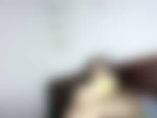 Live cam show with stephybrowm7 - Smoking on Soda Cam