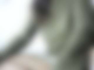 Live cam show with stephybrowm7 - Living Room on mypornchat.com