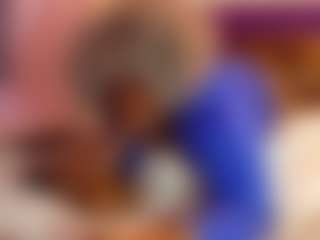 Black-pussydoll's Live Sex Cam Show