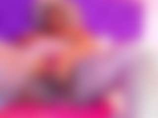 Live cam show with Black-pussydoll - Bikini on CamwithHer