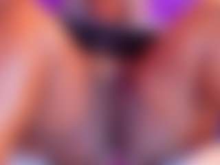 Black-pussydoll's Live Sex Cam Show