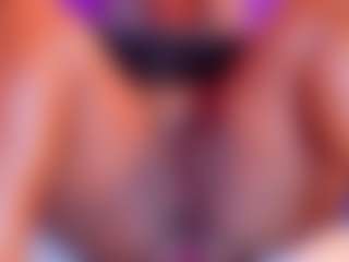 Black-pussydoll's Live Sex Cam Show