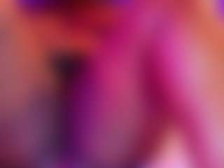 Live cam show with Black-pussydoll - Bedroom on livesuperchat.net