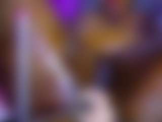 Live cam show with Black-pussydoll - Cowgirl on AdultVida.com