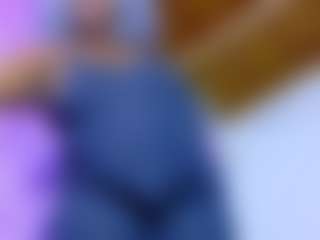 Black-pussydoll's Live Sex Cam Show