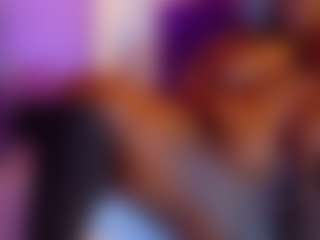 Live cam show with Black-pussydoll - Athletic Bedroom on mypornchat.com