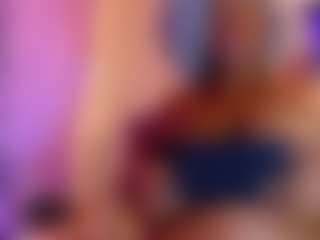 Live cam show with Black-pussydoll - Athletic Bedroom on LiveSexCams6