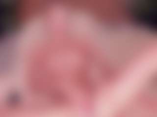 Live cam show with CherryModel - Gagging on Camsoda
