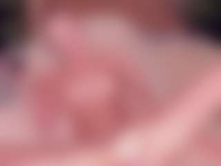 Live cam show with CherryModel - Gagging on Camsoda