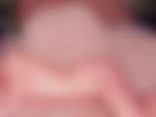 Live cam show with CherryModel - Green Eyes on Gym Cam Girls