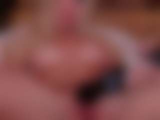 Live cam show with CherryModel - Gagging on studioflirtlive.com