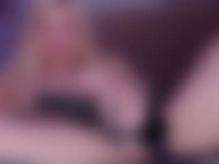 Live cam show with CherryModel - Ass Clapping on Dolls Live