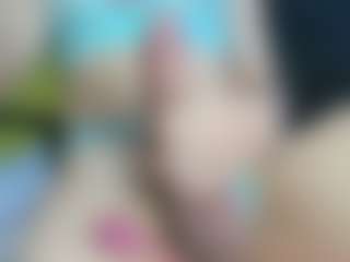 Live cam show with HeidySumers - Drinking on madthumbs