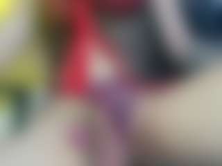 Live cam show with HeidySumers - Smoking on Camsoda