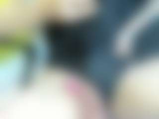 Live cam show with HeidySumers - Drinking on LiveSexCams6